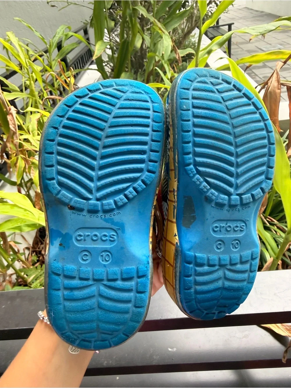 CROCS playful kids